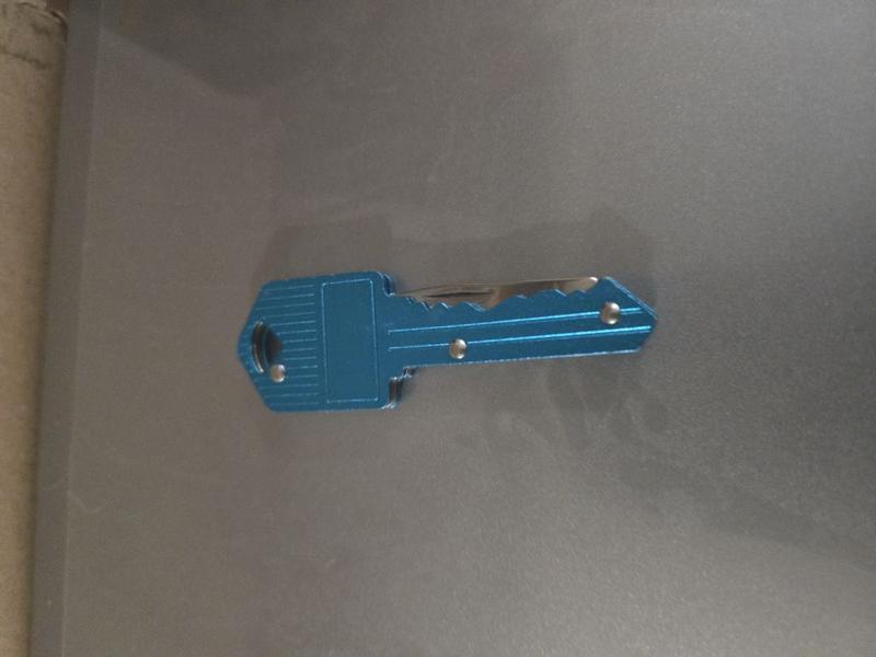 Compact Multifunctional Keychain Tool - Lightweight & Portable for Everyday Use - Easy Attach to Keyring - Versatile for Travel & Package Opening Survival Gear