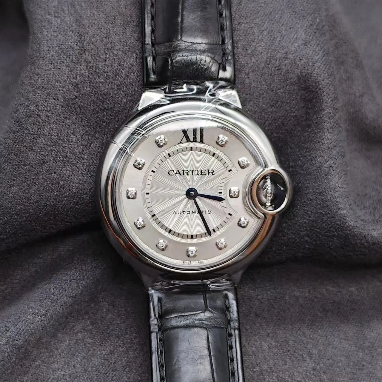 Pre-Owned Cartier Ballon Bleu Automatic Analog Watch - Stainless Steel, 33mm Diameter, Round Case, Reliable Timekeeping (Model W4bb0009), Luxury
