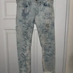 American Eagle Ripped Jean Denim