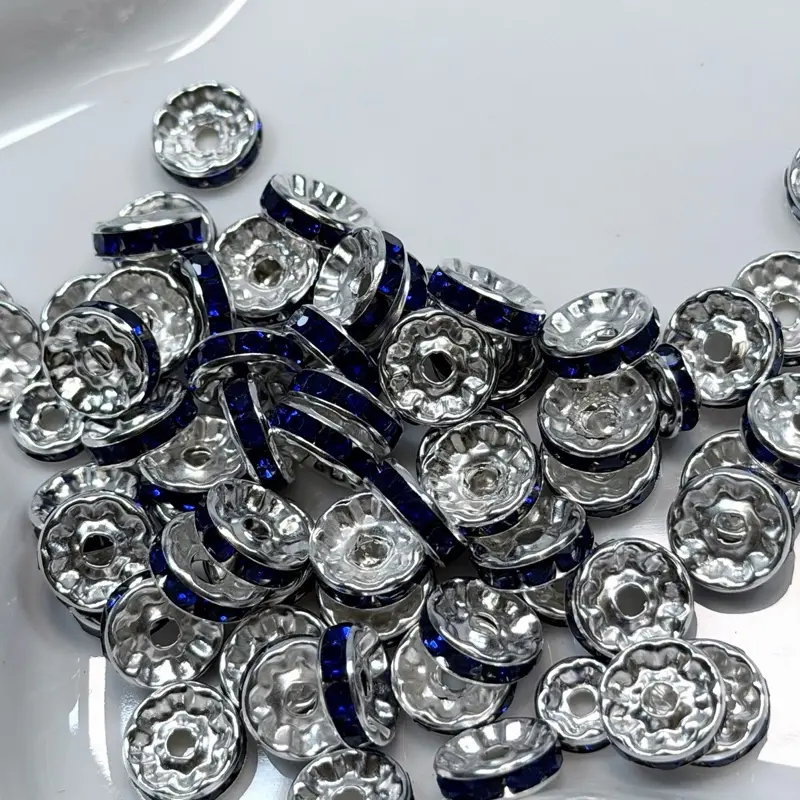 M05. Rhinestone Spacers 10ML