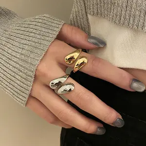Minimalist Costume Jewelry Ring - Simple, Elegant, Low-Key Charm, Versatile for Daily Wear, Suitable for Casual & Formal Occasions