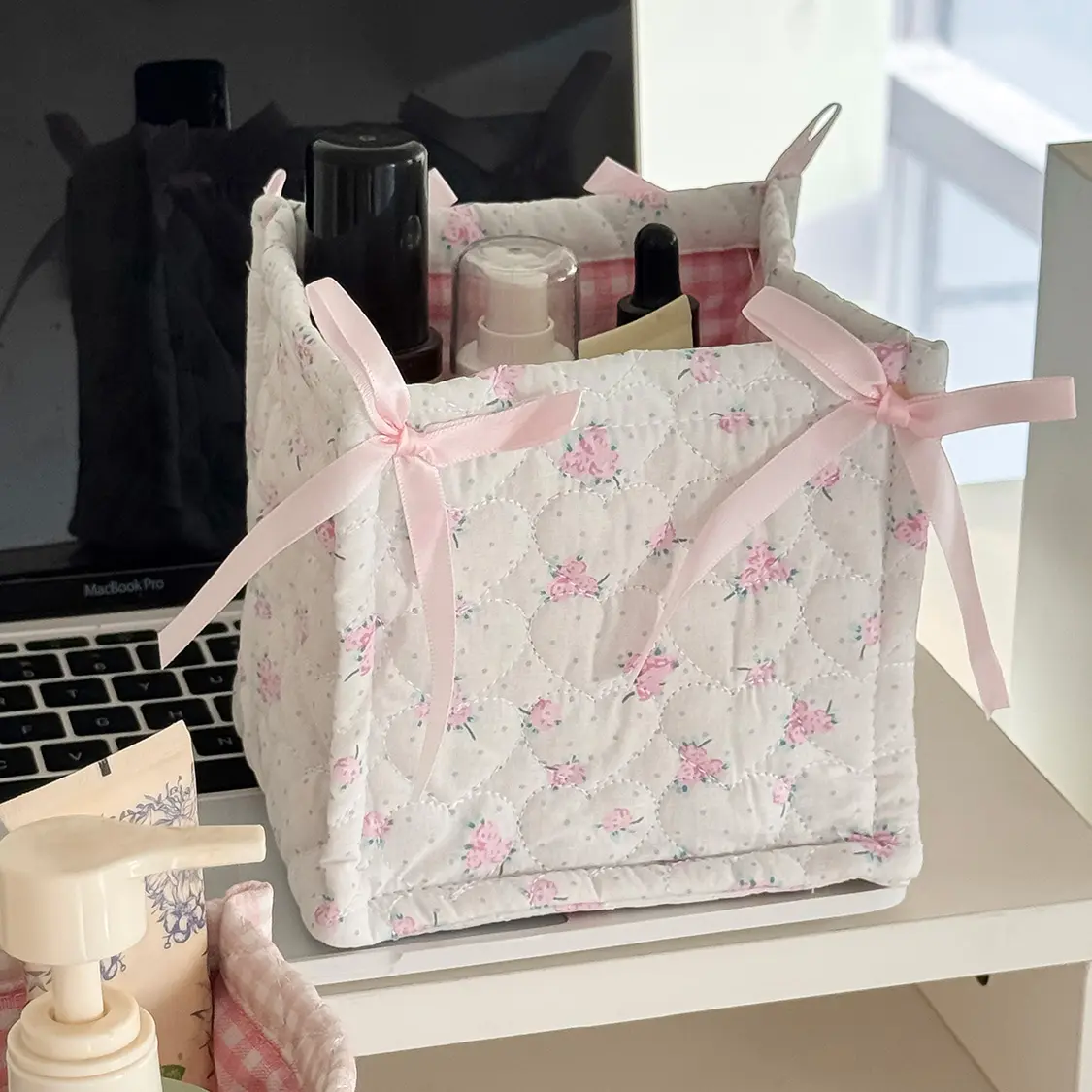 Quilted Heart Fabric Storage Basket with Bow, Cute Bear Floral Organizer Storage for Girly Desktop, Cosmetics & Makeup, Fun Desk Supplies, Home Decor, Room Organizer, Home Storage Organizer