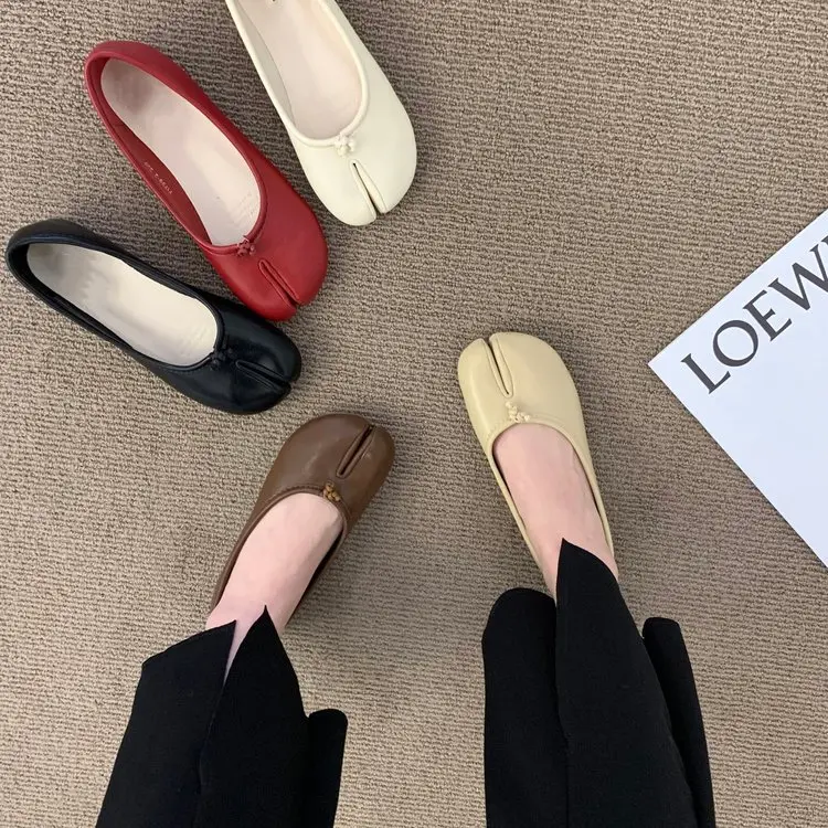 Women's Soft Leather Flat Mary Jane Footwear - Flexible Solid Colors, Comfortable Slip-On, All-Day Fit, Business Style, Polished Enough for Office Days, Ideal for Daily Commutes, Fashion, Polyester, All Seasons, Casual, A