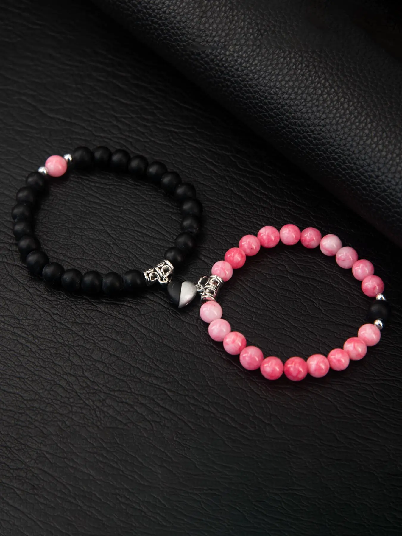 Magnetic Heart Charm Beaded Bracelet, Fashionable Couple Bracelet for Women & Men, Matching Heart Bracelets, Trendy All-match & Exquisite Jewelry for Birthday Gift, Heart Shaped Bracelet, Bracelet With Pendant, Beaded Bracelet Set