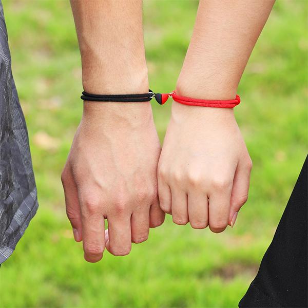 Couple Rhinestone Decorated Magnetic Heart Charm String Bracelet  Gift with Rose Gift Box, 1 Set Fashionable Jewelry for Women & Men, Trendy Bf Gf Bracelet Jewelry for Birthday Gift