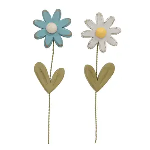 Distressed Wood Daisy Magnet – Assorted