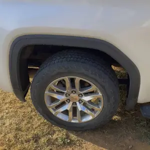 Legendary Gloss Dressing - Tire Gloss Protection, Plastic & Rubber Care, Faded Plastic Restorer for Automotive Exterior Trim