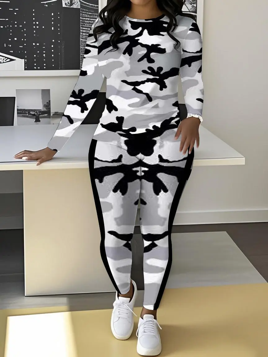 Women's 2-Piece Long-Sleeve Crew Neck Clothing Set - Black White Gray Pattern Stitching, Stylish Camouflage Style, Fitted for Most Body Types, Plus Size Sets, All Seasons, Fitted Cut, Polyester Knit, Camouflage Print, Round Neck, 2-Pieces Clothes Set Skin