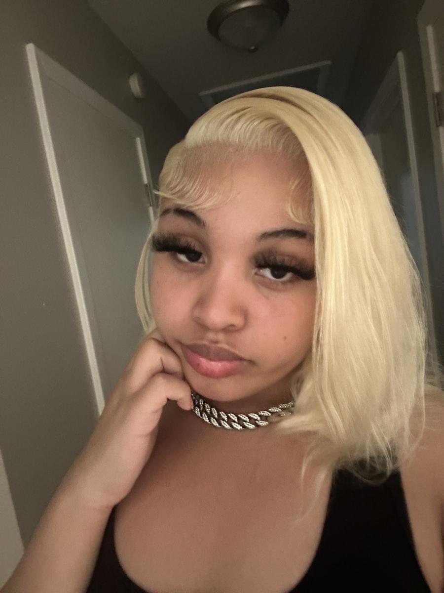 Item: 613 Blonde Body Wave, 30"