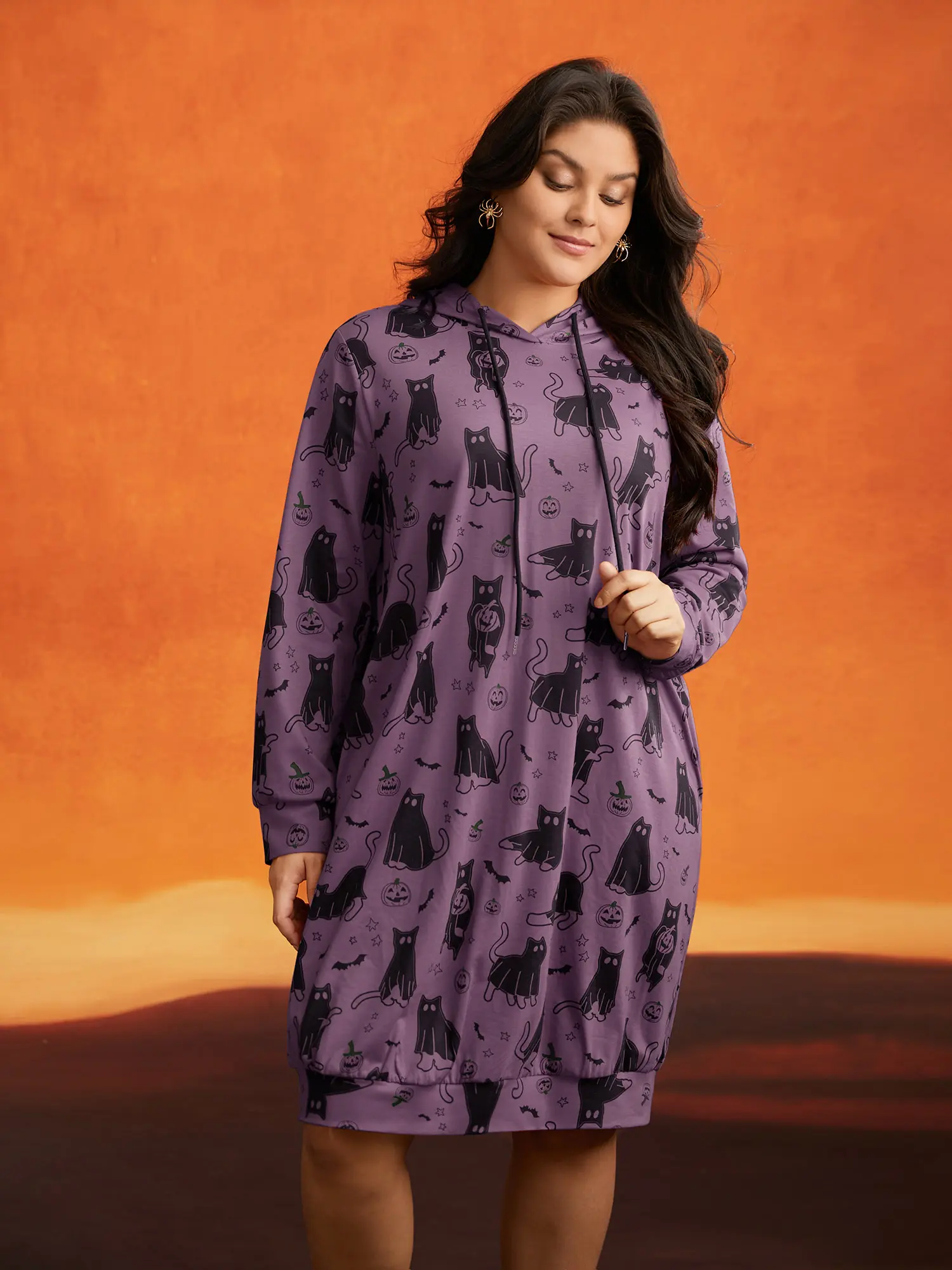 BloomChic Women's Oversized Pumpkin Cat Print Hooded Midi Dress - Casual Long Sleeve Polyester Blend Pullover with Pocket, Loose Cut, Hood Neckline, Cold Wash, No Wash with Like Colors, Whimsical Clothes, Elastane, Low Iron, Black