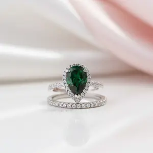 2.2 Carat Emerald Green Halo Pear Cut Wedding Set