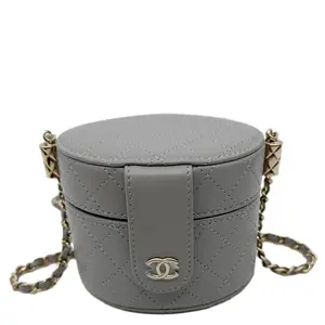 Pre-owned CHANEL Leather Clutches & Wristlets CC Allure Quilted Vanity Clutch With Chain Grey