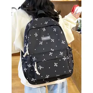 1pc  Women's backpack with large capacity and zipper closure, fashionable and versatile, suitable for students to go to school, go to work, commute and travel, Schoolbag. Women's backpack