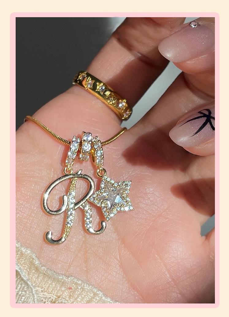 GANIA delicate 26-letter gold pendant with star decorations, an elegant lady's necklace, the ideal choice for Valentine's Day gifts