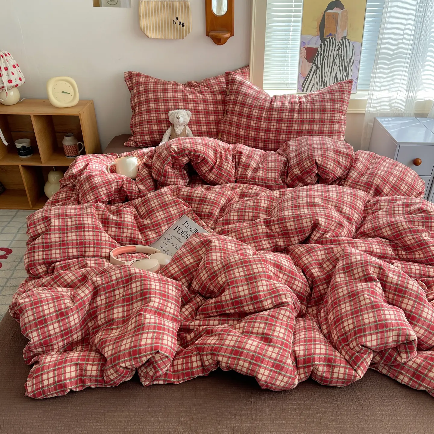 4pc New Year Plaid Striped Twin Set, Cloud Cotton Button Design Dorm Room Essentials, Soft & Stylish Bedding for All Seasons, Soft Bedding Sets, Cozy Bedding Set, Comfy Bed Sets