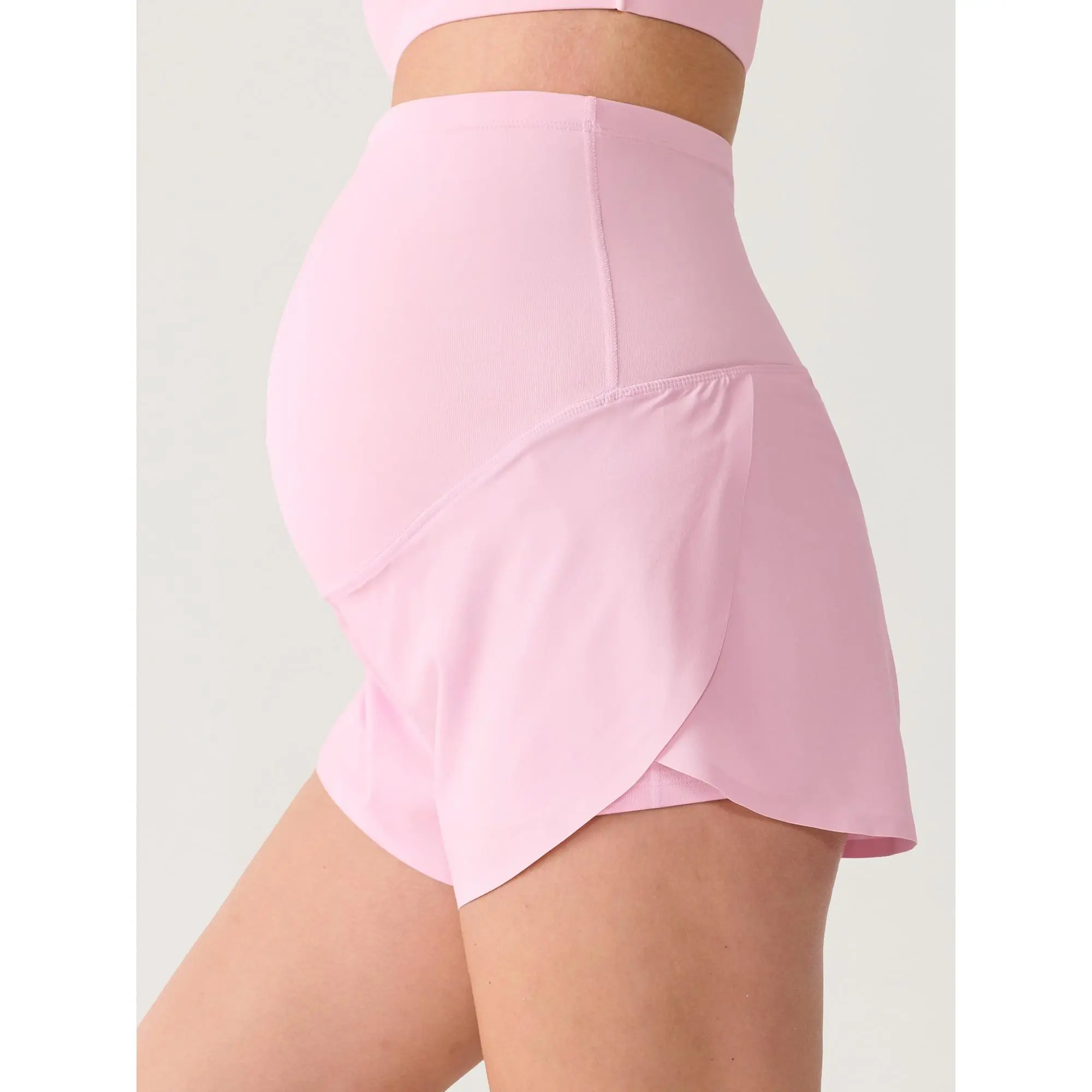 MOMANDA Maternity Dolphin Workout Shorts Athletic Over Belly Summer Running Shorts with Liner Pockets