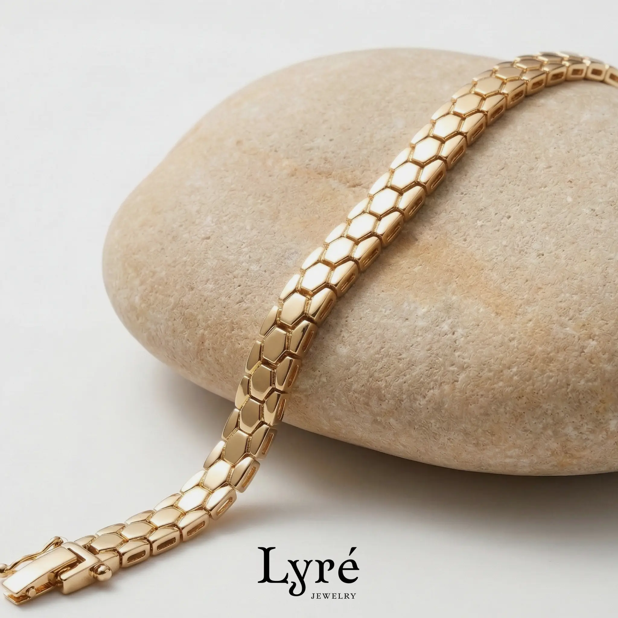 Elara 5.5mm Snake Chain Bracelet | BRC006 Elara 5.5mm Snake Chain Bracelet | BRC006