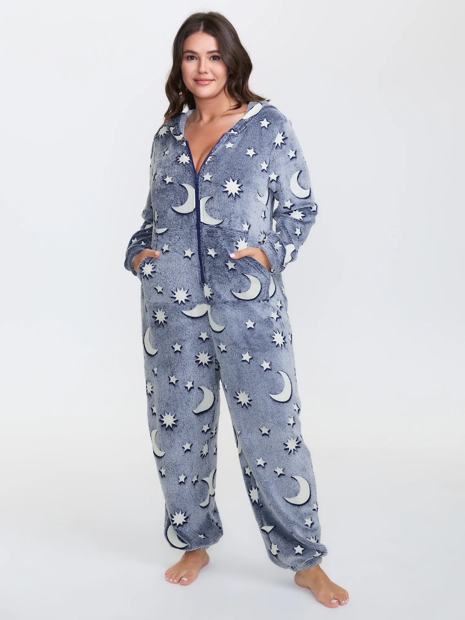 BloomChic Women's Plus Size Fluffy Star Moon Print Jumpsuit, Regular Fit Long Sleeve Clothes with a Round Neck, Front Zipper, and Pockets, Overalls, Full Body Jumpsuit, Fluffy Star Moon Design, Maxi Full Coverage
