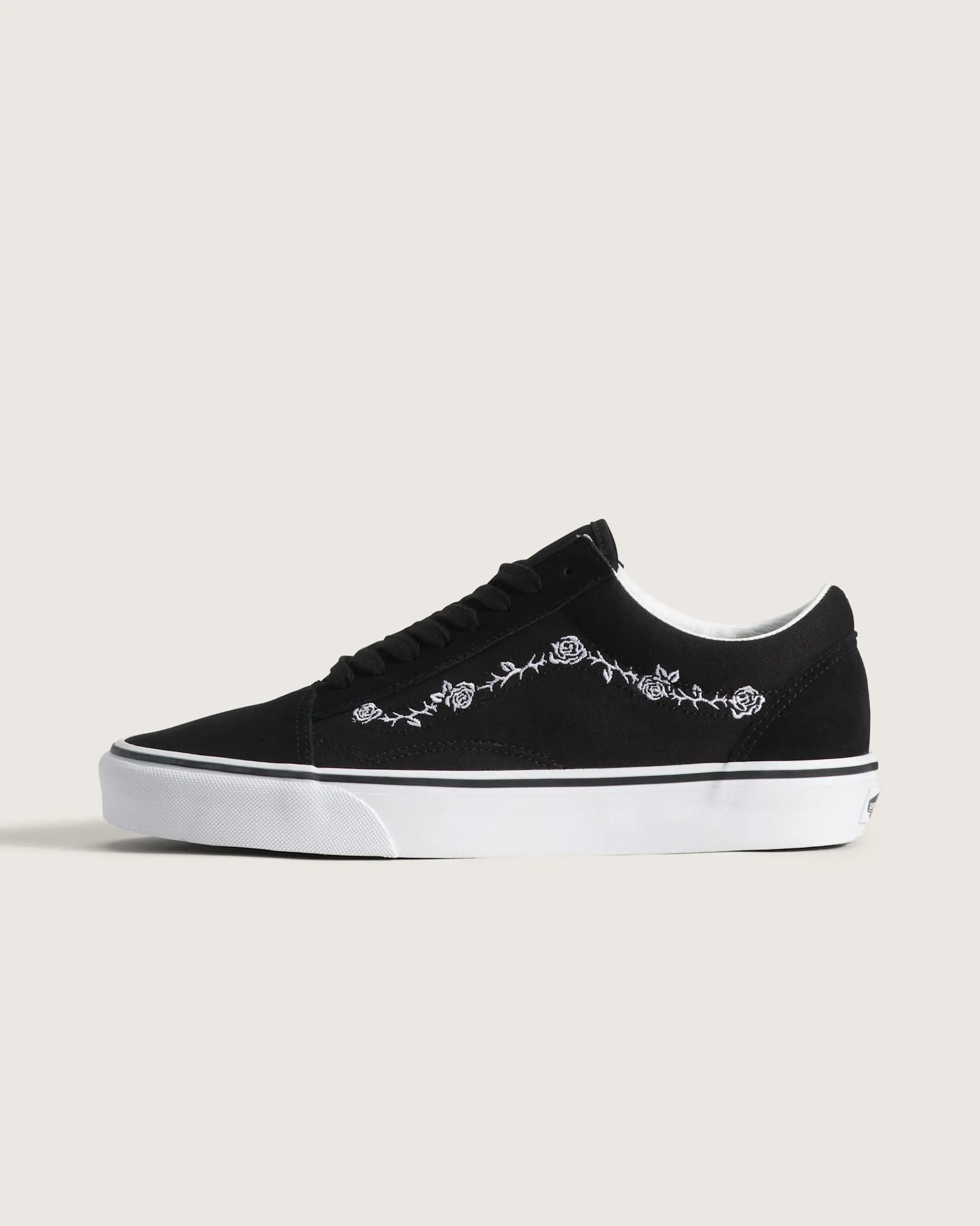 Vans Unisex Old Skool Low Top Shoe
