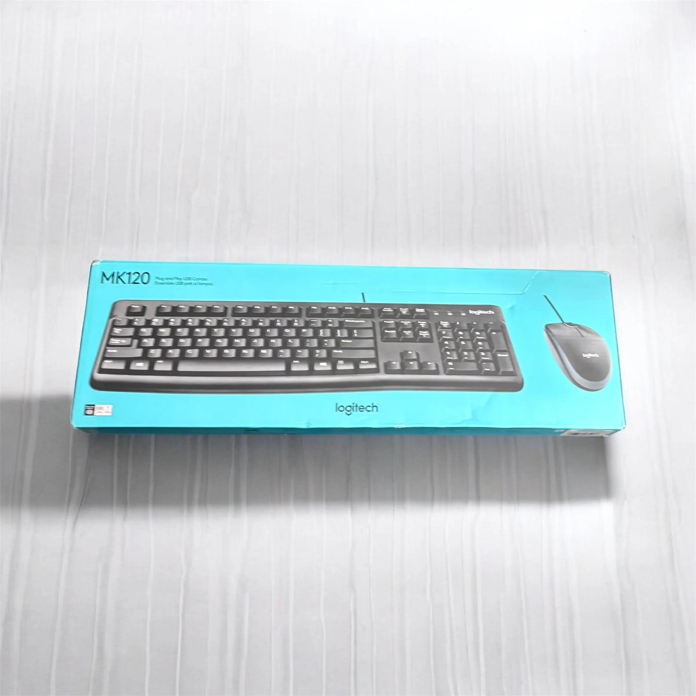 Logitech MK120 Wired Keyboard and Mouse USB Combo - Customizable Computer Input Device for Office, Home Use