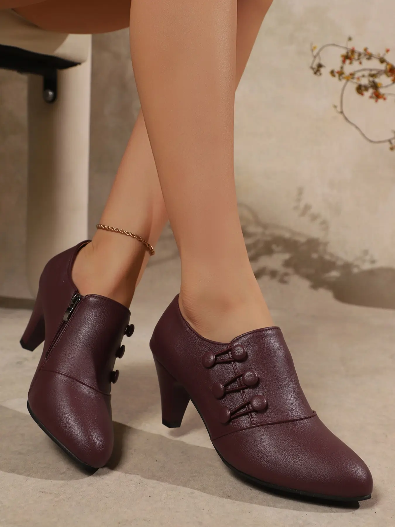 Women's Short Boots, Chunky Heel Design, Thick Heeled Boots, Fashionable Comfort Shoes, Perfect Casual Match, Durable Structure, Stylish and Comfortable, Trendy Boots
