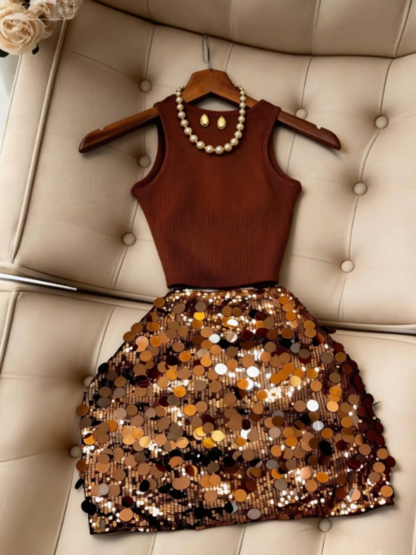 Two-Piece Retro Vintage Caramel Color Fitted Womenswear Set, Clothing Set, Boho Sequin Skirt with Flashlight Effect, Perfect for Dates and Parties, Full Atmosphere Enhancement, Bohemian Set Outfit