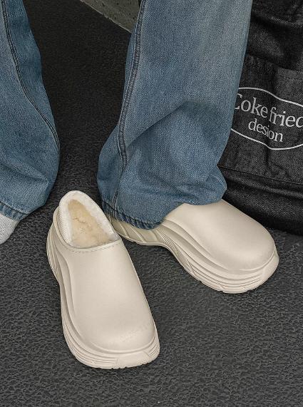 Warm Slip-Resistant & Waterproof Work Shoes for Women Easy On/Off Casual Home Footwear Gift Idea Black SlipOn Shoes Ideal for Daily Wear