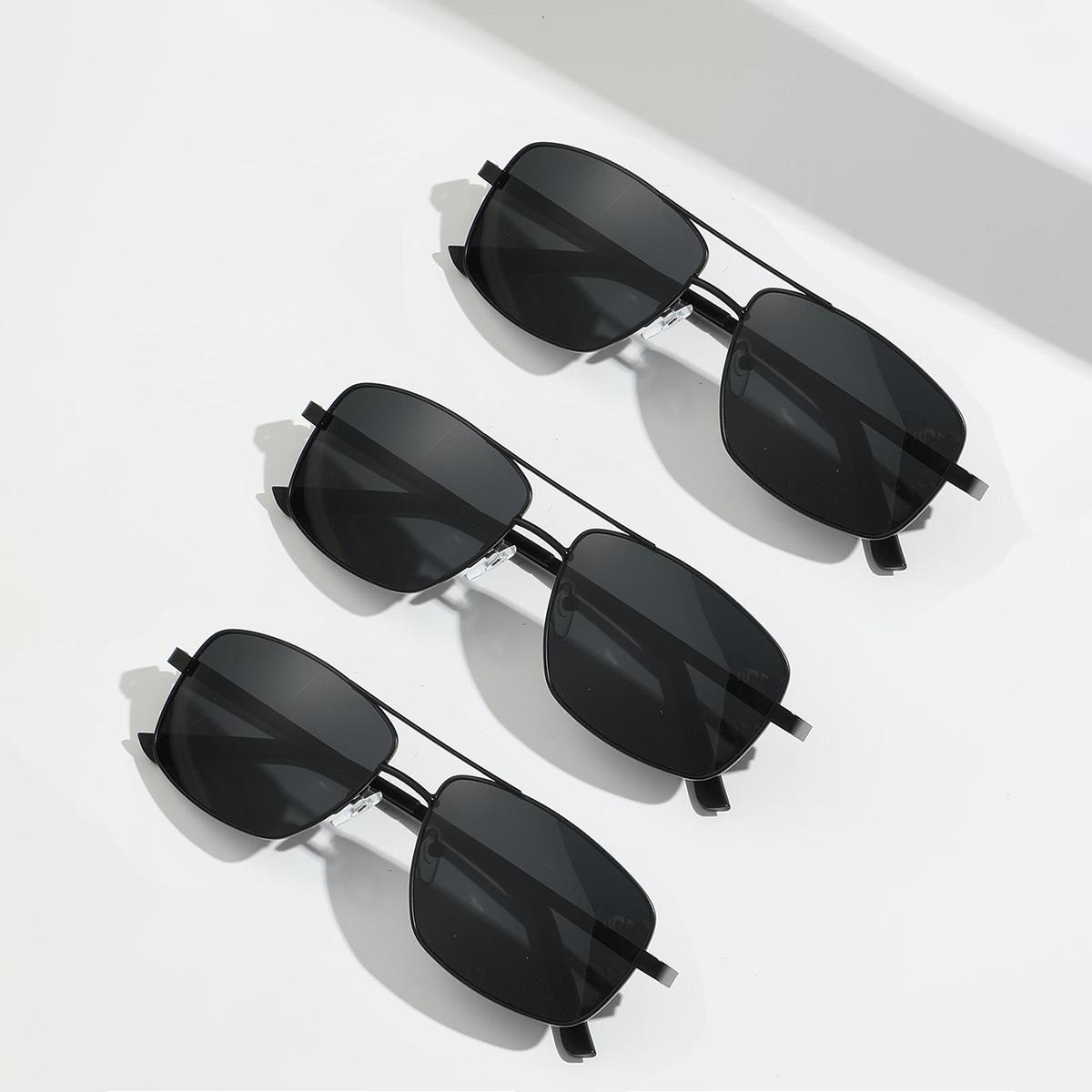 Classic Aviator Sunglasses for Men Women - UV400 Protection, Lightweight Metal Frame, Comfortable Nose Pads - Ideal for Driving, Beach & Outdoor