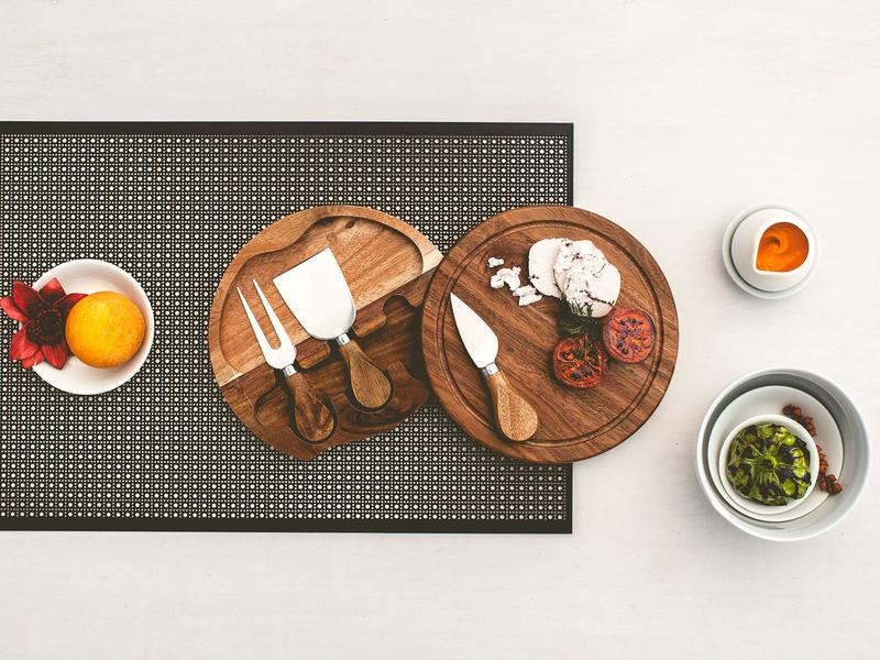 Acacia Brie Cheese Cutting Board & Tools Set, (Acacia Wood)