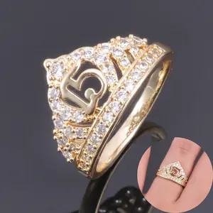 A simple, fashionable 14k gold-plated crown ring, suitable for everyday wear, as a gift, or for parties