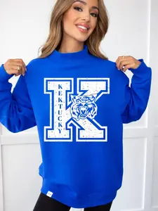 Tilly Kentucky Throwback Oversized Mockneck Crew