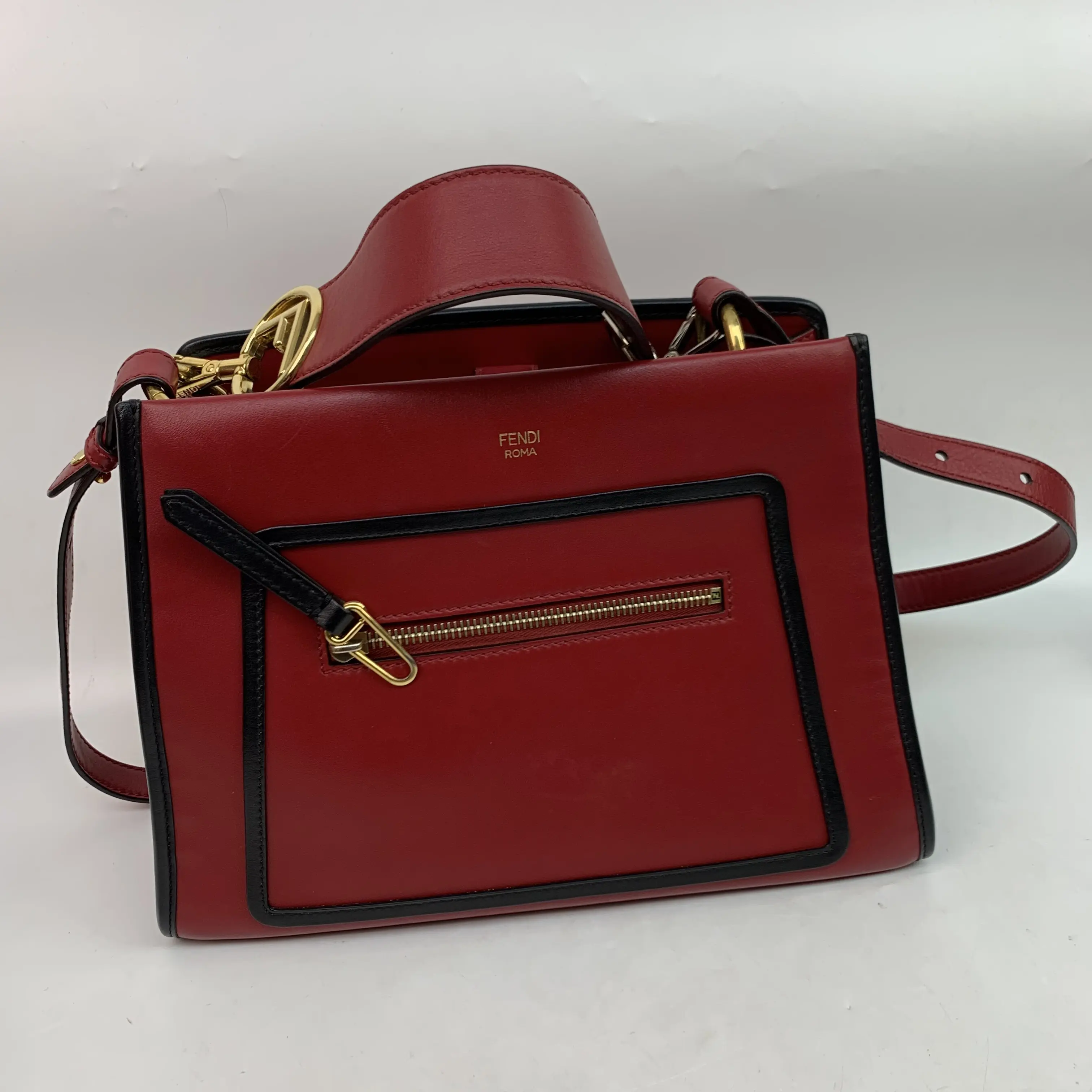 Pre-owned FENDI Roma Red Smooth Calfskin Black‑Trim Tote Shoulder Crossbody Bag SOHO