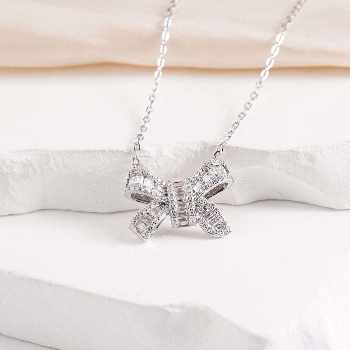 Moissanite 0.8ct Bow-tie Pendant Necklace Valentine's Day Wedding Engagement Anniversary Romantic Elegant Gift Daily Wear