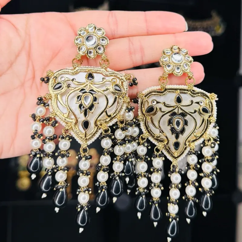 Elegant Mother of Pearl MOP Earrings Lightweight Shiny with Pearl and Bead Accents for Stylish Outfits