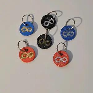 3D Printed Autism Acceptance Infinity Symbol Round Keychain With Glitter for Awareness