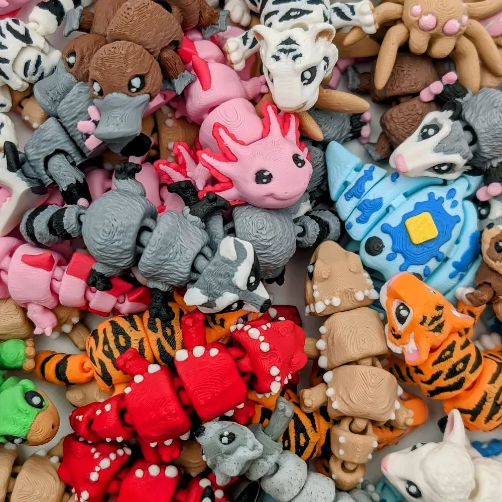 Articulating Pocket Pet | Mini 3D Printed Flexi Animal | Cute Desk Companion | Pocket-Sized Fidget Toy | Sensory Gift | Collectible Animal