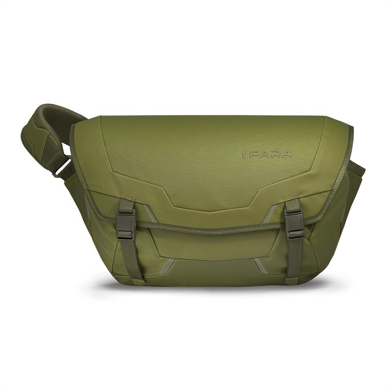RĀVEN 12L Messenger Bag