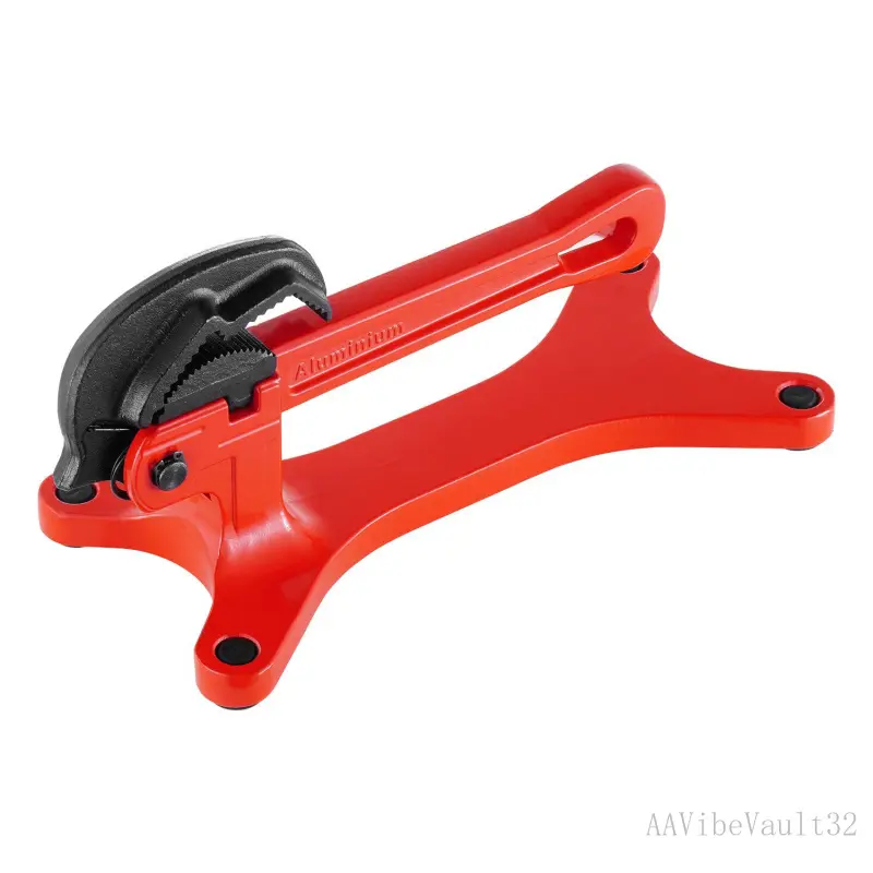 Portable Aluminum Pipe Vise, 1/8"-1 1/2" Clamp Range, Lightweight Design for Onsite Plumbing Installation, Repair & Maintenance