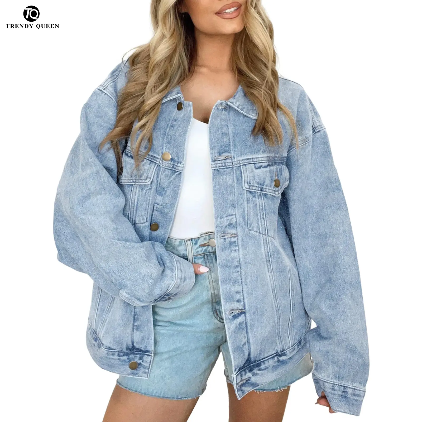 TRENDY QUEEN Oversized Light Wash Jean Jacket - Flattering Loose Fit Denim Coat for All Body Types, Versatile Casual Outerwear, Long Sleeve, Collared