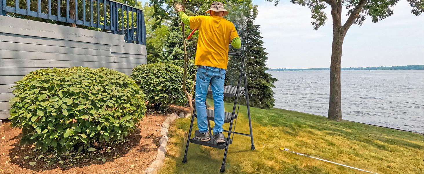 Step Ladder, Folding Step Stool with Wide Anti-Slip Pedal, 800lbs Sturdy Portable Ladder, Cushioned Handle, Lightweight