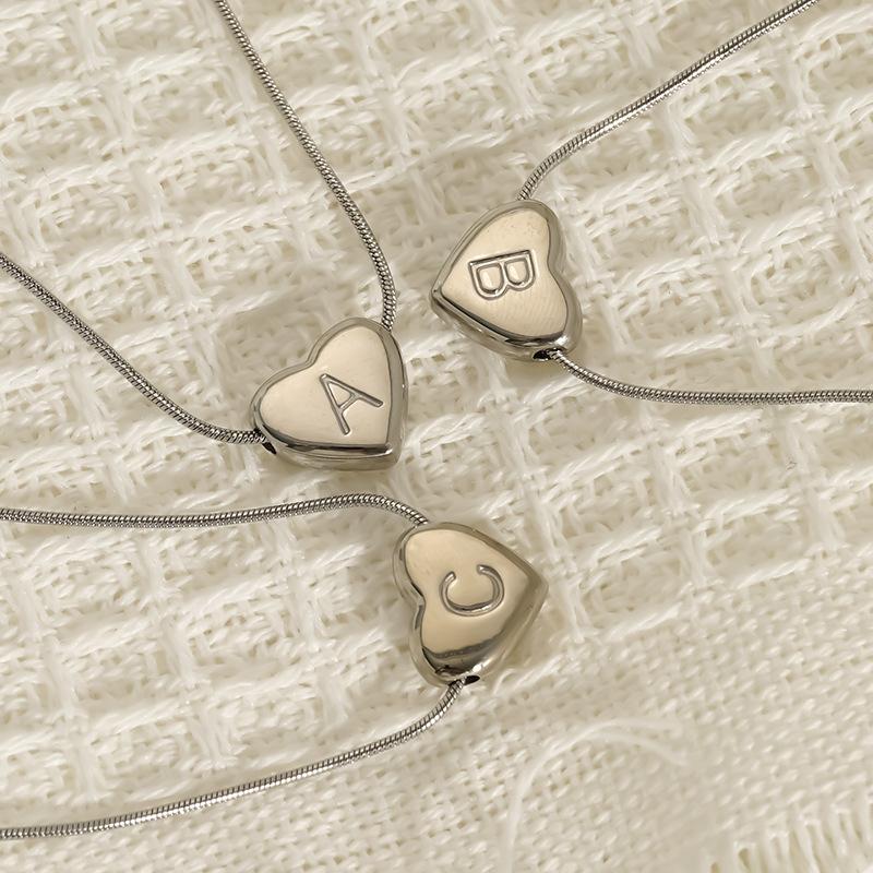 GGIRL 18K Gold Plated Necklace Filled Alphabet Letter Engraved Heart Bead for Women's Weddings Dances Parties Festivals Fashionable Jewelry Gifts Fashion Jewelry Gift for Holiday Haul Christmas Birthdays Anniversaries