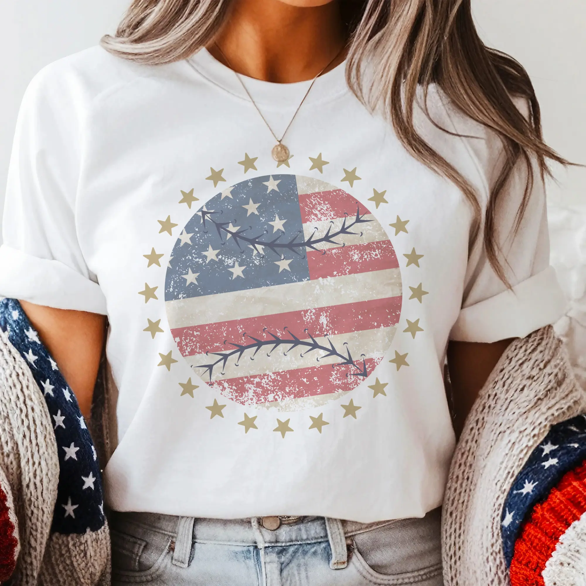 Vintage Baseball Tee Retro Baseball Stars and Stripes Tshirt Flag USA Baseball Sports T-Shirt Womenswear Unisex Patriotic American Top Vintage Sublimation Print Game Day Shirt Baseball Mom Tee
