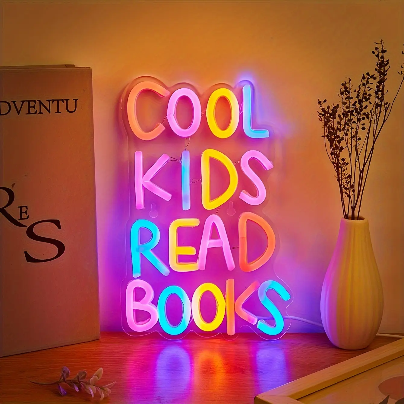 1pc Cool Kids Reading LED Neon Sign Lamp - USB-Powered Led Neon Decorative Lights, Marquee Letter Decorative Lights for Boys Room Decor, Room Decor, Festive & Student Study Gifts