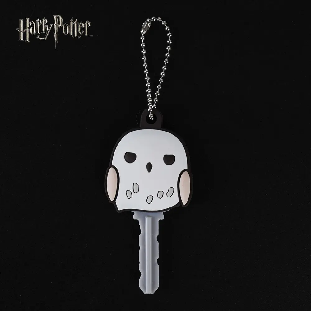 1PC Harry Potter Officially Licensed Hedwig Cute Cartoon Keychain Keyring Novelty Decorative Keycover Cute Keychains for Backpack Clothes and Good Gifts for Family Friends and Harry Potter Fans