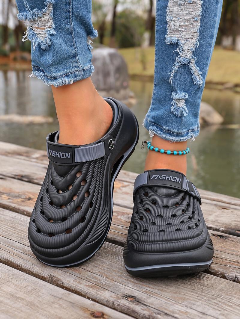 Ubetif Summer Women's Clogs Outdoor Thick Sole Non-Slip Odor Resistant Durable Quick Drying Soft Beach Sandals