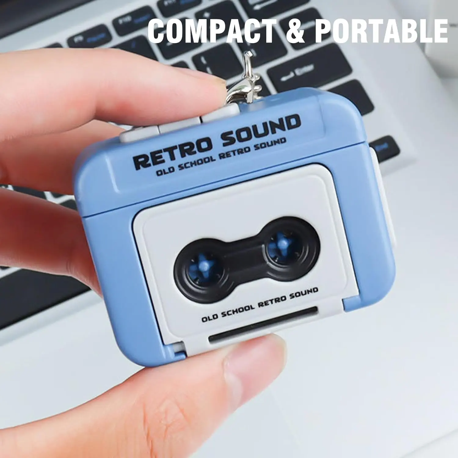 Creative Mini Tape Recorder Keychain - Retro Cassette Player Portable Keychain Gifts Ornament for Backpacks, Handbags