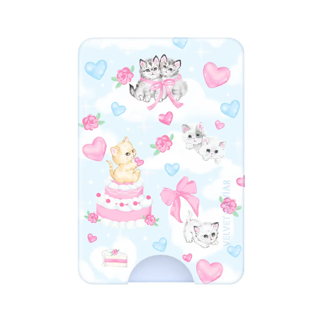 Kitten Kisses MagSafe Wallet