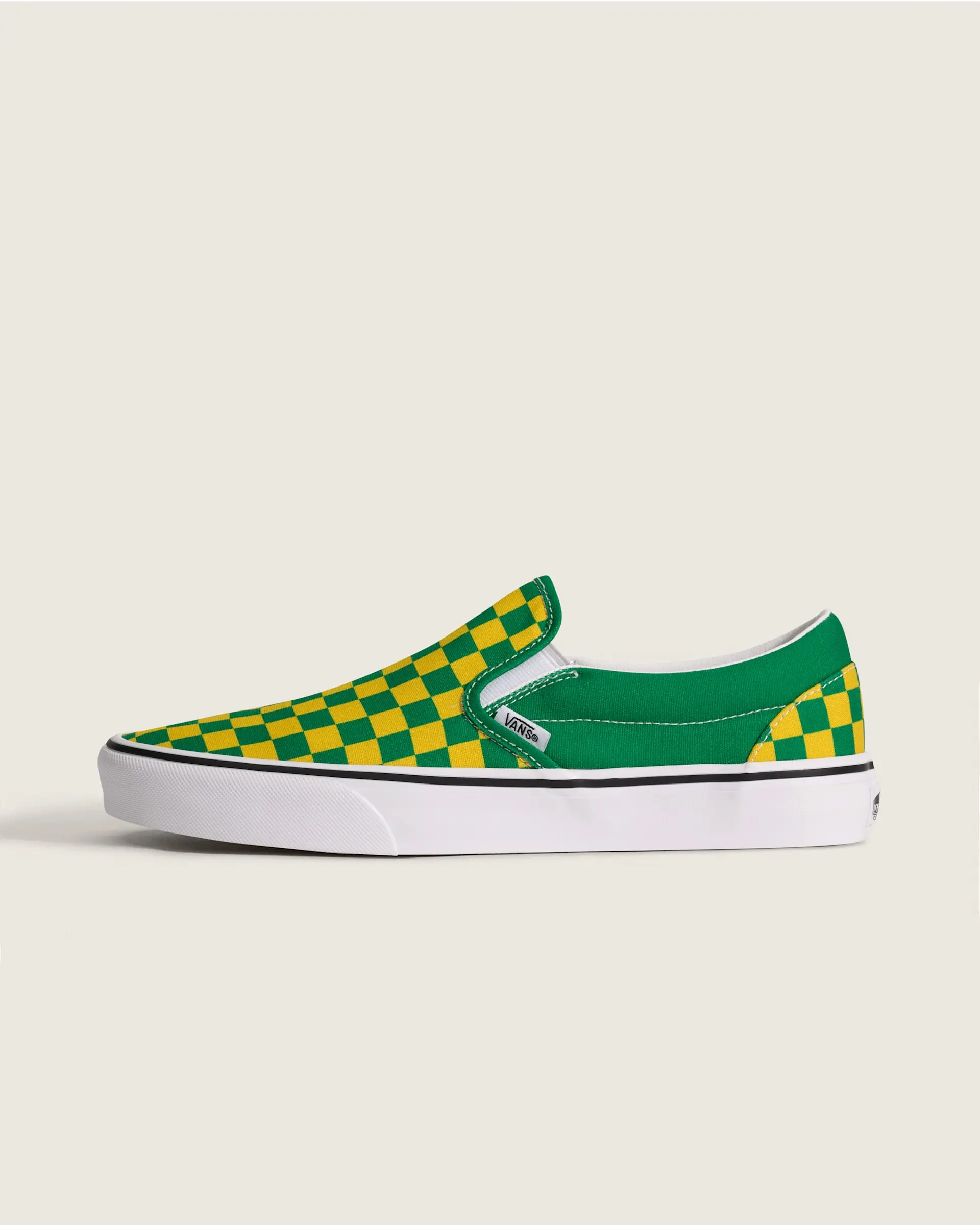 Vans Unisex Classic Slip-On Checkerboard Low Top Shoe