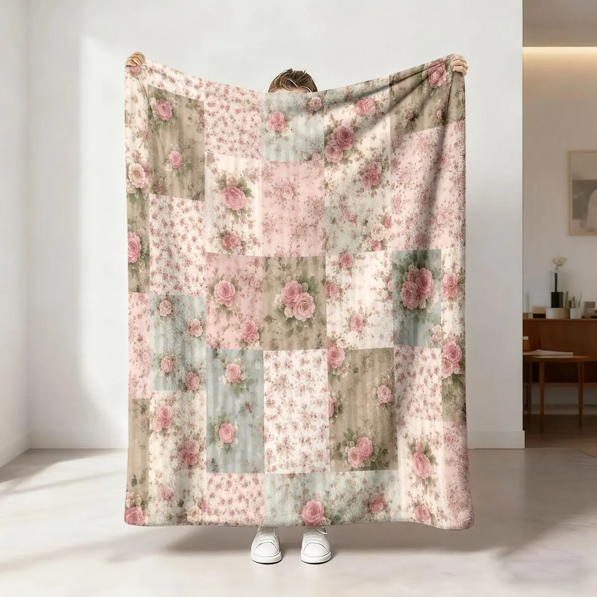 1 piece of retro pink rose patchwork style floral print Flannel Throw Blanket soft and comfortable bed blanket Decorative sofa blanket camping and other uses available all year round Stylish Blanket Cozy Flannel Blanket