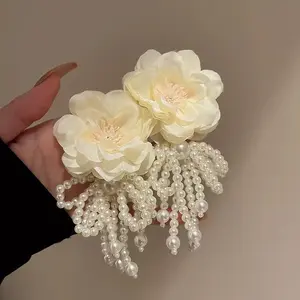 Floral beaded earrings